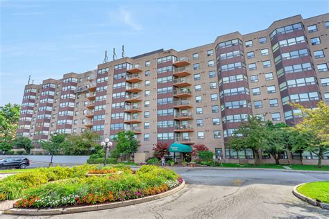 Condos for sale Walker .